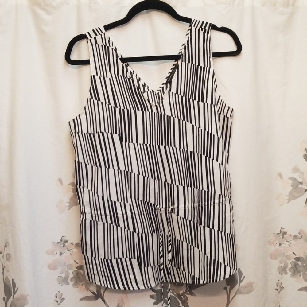 Banana Republic | Sleeveless Top